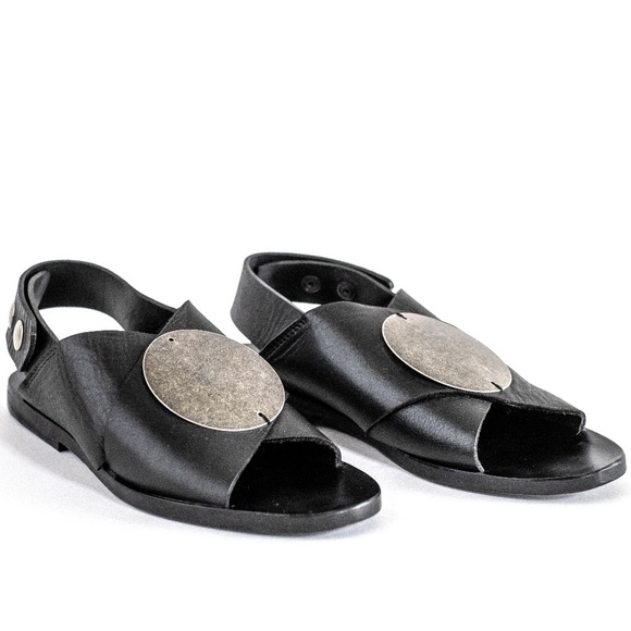 DAMIR DOMA Women's Sandals Black Leather - Size 38 / US8 - Picture 1 of 8